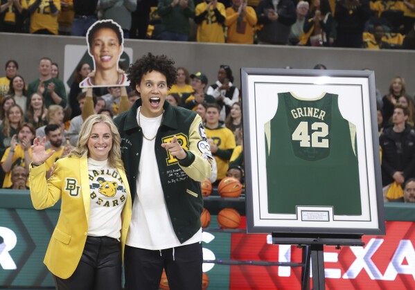 Brittney Griner s No. 42 jersey retired by Baylor in her 1st game